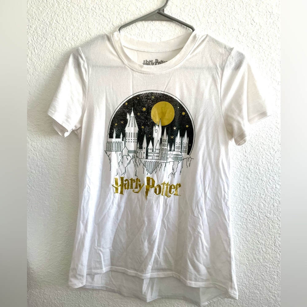 Target Harry Potter T-Shirt of Hogwarts Castle
